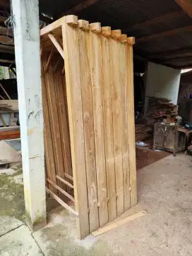Kusen pintu jendela