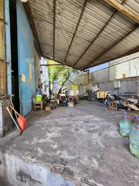 Gudang SHM Siap Pakai ada mess dan kantor di Kosambi Timur Tangerang