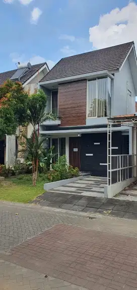 Rumah elit di perumahan mewah citra sun garden jalan solo kalasan