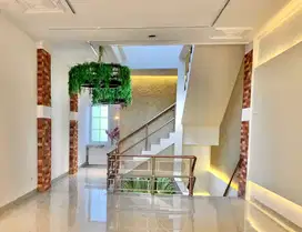 Ruko Cantik 4 Lantai Cocok untuk Usaha di The Parisian, Bintaro