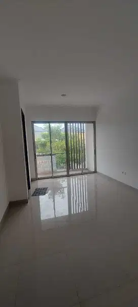 Di sewakan rumah pantai indah kapuk 3 kamar tidur 2 lantai