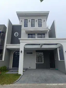 Rumah baru mewah modern American desain 3lantai di Citraland