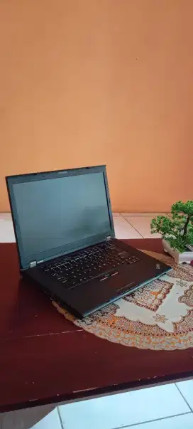 Laptop lenovo i5 Ram 8Gb