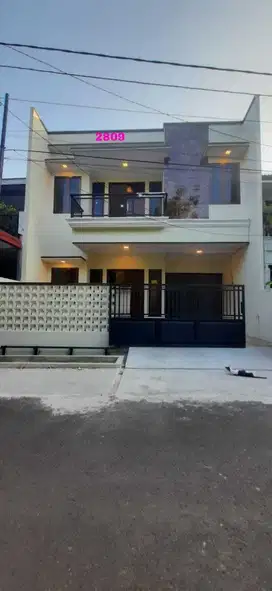 Dijual Rumah 2 Lt Baru Modern dalam Komplek di Pondok Kelapa