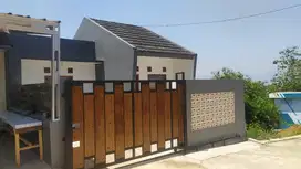 Di jual Rumah bangunan baru view pemandangan bagus di cikadut