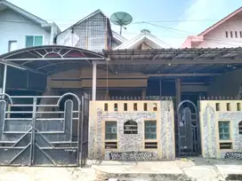 Rumah taman modern 9x18 162m type 3KT Cakung Jakarta Timur