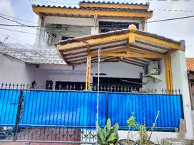 rumah 2 lantài lebar6 meter Bisa kuliner Atau semi kntr