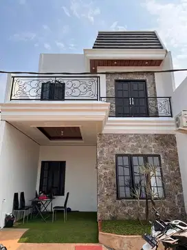 DIJUAL CEPAT RUMAH MEWAH 2,5 LANTAI FREE BIAYA ALL IN