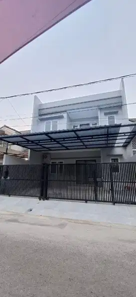 Dijual rumah baru bangun di sektor 1G Gading serpong