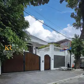 Rumah American Classic Kebayoran Baru