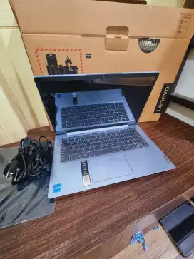 NEW garansi resmi. lenovo core i3 gen 12th. 8gb 512gb 1tahun termurah