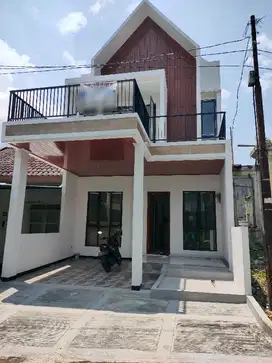 rumah dua lantai siap huni di sentul city bogor