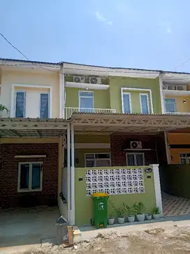 Rumah 2 Lantai harga miliyaran kita jual hanya ratusan juta