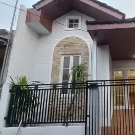 dijual rumah perumahan citra indah city