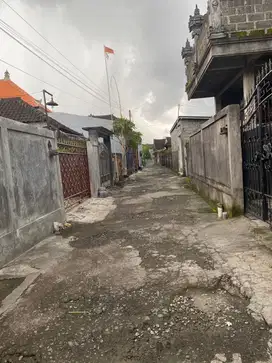DIJUAL TANAH DATAR SIAP BANGUN LOKASI PADANG UDAYANA