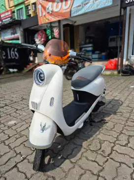 NEW ARRIVAL SEPEDA LISTRIK UWINFLY T65 AKI LITIUM