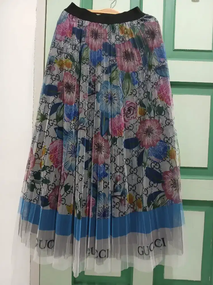 DIJUAL ROK PANJANG TILLE PREMIUM & 3 LAYER , HIJAB FRIENDLY , ELEGANT.