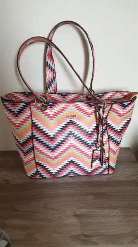 Jual Preloved Tas Guess Ori