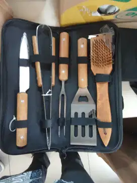 DAY 2 DAY BBQ TOOLS SET - 5PC TMS 99-086
