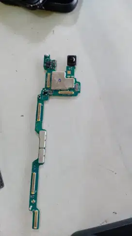 Mesin atas Samsung z fold 4