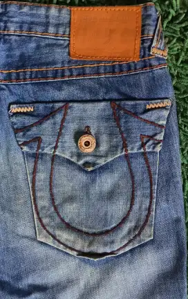 TRUE RELIGION Vintage Size 32
			
100% Original