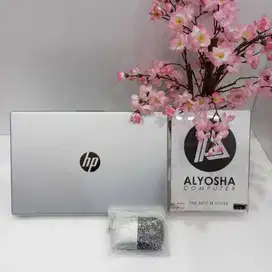 HP 14 ep0555TU i3-1215U 8GB/512GB Win 11+OHS2021 Free Mouse Wireles