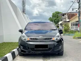 KIA RIO SE AT AUTOMATIC 2012 ANTIK IRIT SUPER TERAWAT ALL NEW CITY CAR