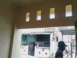 Tukang cat dinding