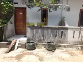 Di jual kontrkn dua pintu jual butuh