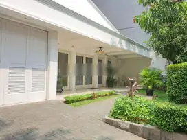 Rumah Siap Huni Area Tenang Kebayoran Baru