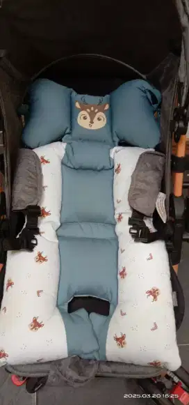 Stroller merk space baby pemakaian baru 6 bulan