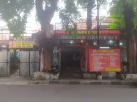 Dijual cepat rumah di daerah Pejompongan Jakarta pusat