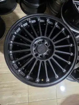 Velg R17 pcd 5x100/114 lebar 75 et 38
