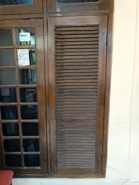 Aneka kusen pintu dan jendela jati asli