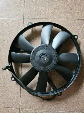 Extra Fan Mercedes Benz w124 dll, original Bintang
