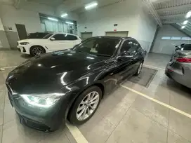 BMW 320i 2017 LCI Facelift Bensin Harga Net (Bebas Banjir&Tabrak)