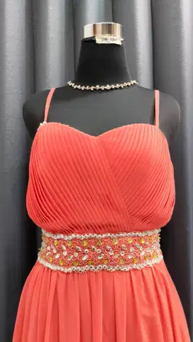 Dress pre-loved dress gaun pesta gaun prewedding