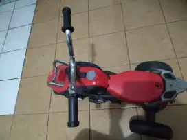 Motor mainan anak menggunakan aki