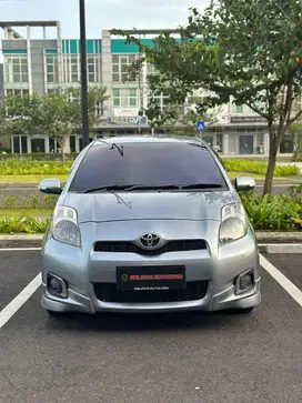 Yaris S At 2013