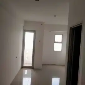 Disewakan apartemen urbantwon Ciater Serpong bisa bulanan atou tahunan