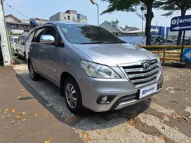 [OLX Mobbi] Toyota Kijang Innova Silver 2.0 E Bensin-MT 2014 EYZ