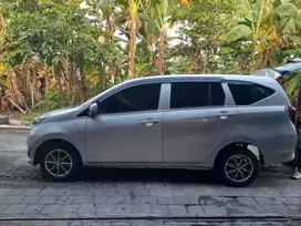 (istimewa)Daihatsu Sigra 1200cc X A/T 2017 Ori tinggal pake pjk hidup
