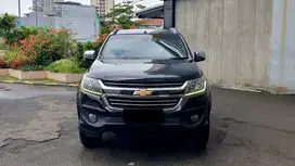 Chevrolet Trailblazer 2.5 LTZ Duramax Diesel AT Hitam 2017/2018