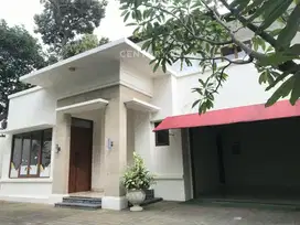 Dijual Rumah Mewah Ada Swim Pool Di Antasari Jaksel HW13383