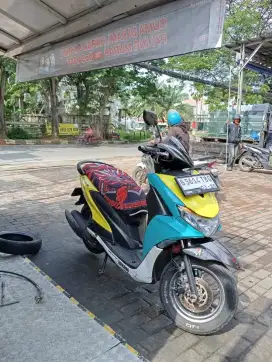 Yamaha freego 2019