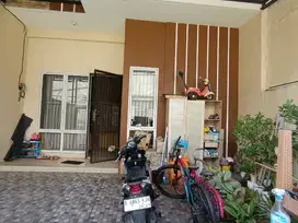 DIJUAL RUMAH METRO PERMATA 1 FULL BANGUNAN TANGERANG CIPONDOH