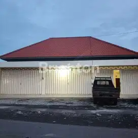 Disewakan toko lantai 1 Teuku Umar parkir luas