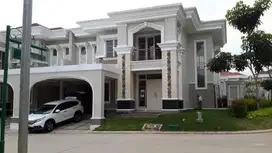 Disewakan Rumah Cluster Emerald Swimming Lippo Cikarang