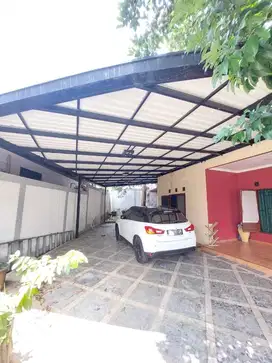 Dijual murah rumah  di Jl pemuda hanya 3 menit  ke Sta Depok