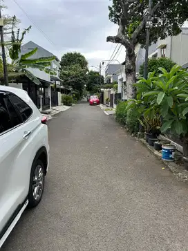 JUAL MURAH Rumah 2 Lantai di Bintaro Jaya Jakarta Selatan